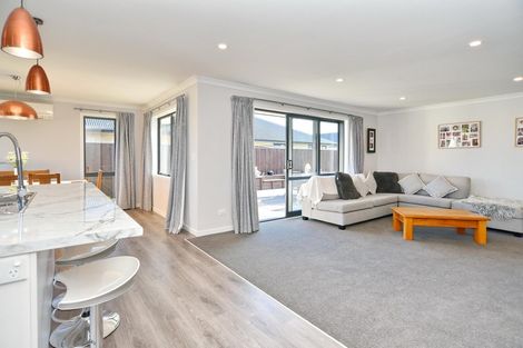 Photo of property in 8 Claremont Crescent, Amberley, 7410