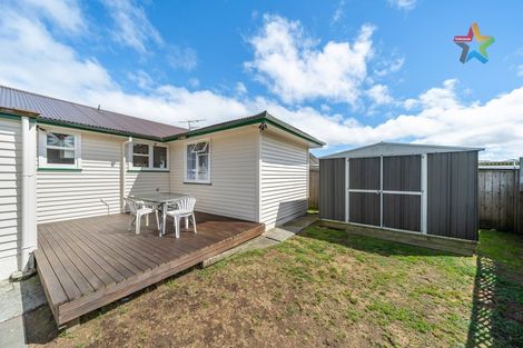 Photo of property in 43 August Street, Stokes Valley, Lower Hutt, 5019
