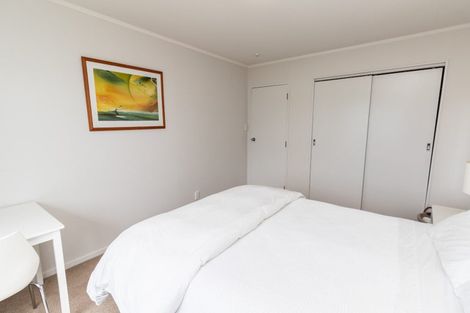 Photo of property in 123 Marine Parade, Seatoun, Wellington, 6022