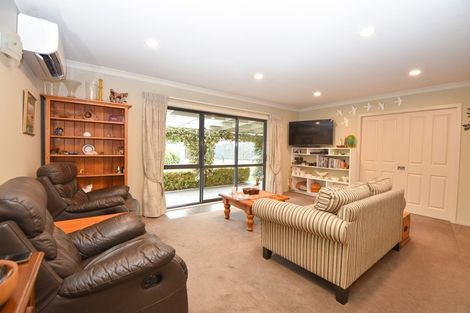 Photo of property in 455a High Street South, Carterton, 5713