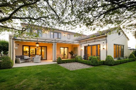 Photo of property in 35 The Esplanade, Huntington, Hamilton, 3210