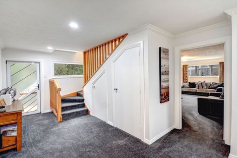 Photo of property in 81 Kinmont Crescent, Kinmont Park, Mosgiel, 9024