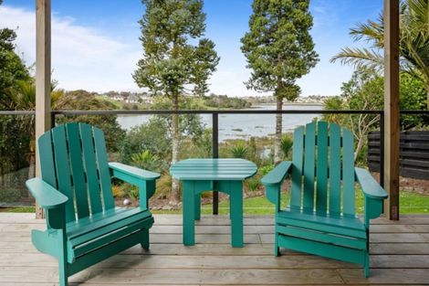 Photo of property in 1/27 Waitemata Road, Hauraki, Auckland, 0622