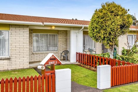 Photo of property in 1/81 Clawton Street, Westown, New Plymouth, 4310