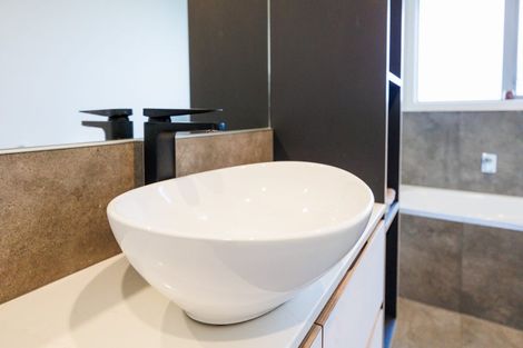 Photo of property in 96a Sherwill Street West, Feilding, 4702