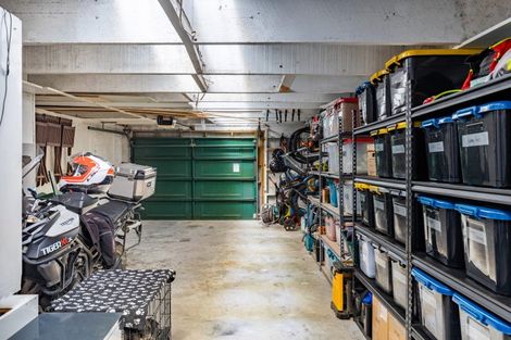 Photo of property in 84 Whiteley Street, Moturoa, New Plymouth, 4310