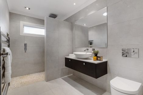 Photo of property in 13 Milano Boulevard, Karaka, Papakura, 2113