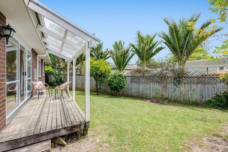 Photo of property in 2/24a Wolsley Avenue, Milford, Auckland, 0620