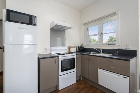 Photo of property in 162 Cook Street, West End, Palmerston North, 4410
