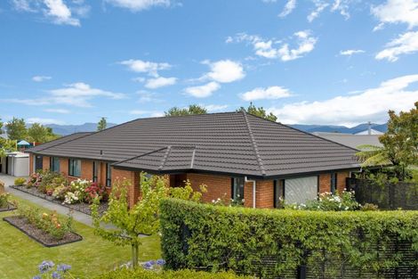Photo of property in 2 Clearwater Place, Mayfield, Blenheim, 7201