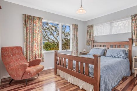 Photo of property in 10 Faris Crescent, Wainuiomata, Lower Hutt, 5014