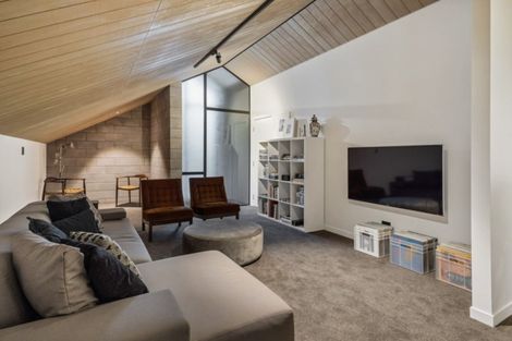 Photo of property in 33 Tirotai Crescent, Westmere, Auckland, 1022