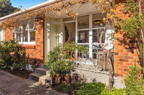 Photo of property in 3/260 Muritai Road, Eastbourne, Lower Hutt, 5013