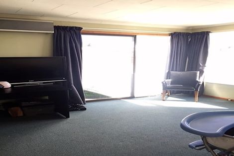 Photo of property in 45 Beazley Avenue, Paparangi, Wellington, 6037