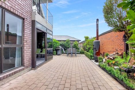 Photo of property in 2/14 Strauss Place, Somerfield, Christchurch, 8024