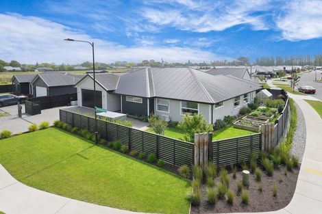 Photo of property in 68 Parsonage Road, Woodend, 7610