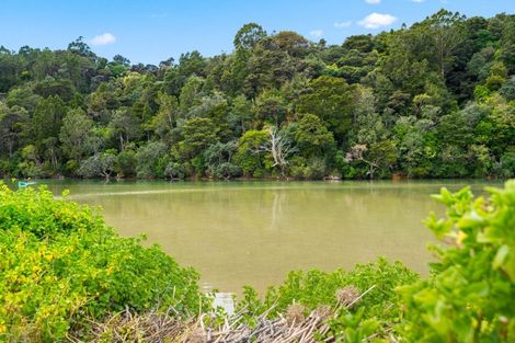Photo of property in 870 Matapouri Road, Matapouri, Whangarei, 0173