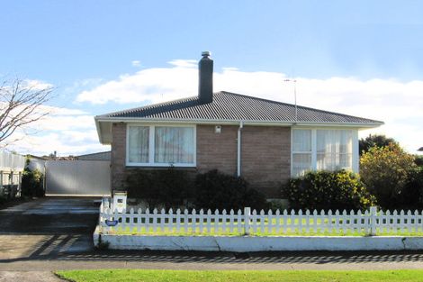 Photo of property in 15 Neal Crescent, Onekawa, Napier, 4110