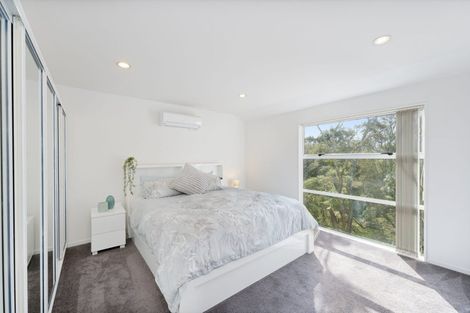 Photo of property in 1a Miro Street, New Lynn, Auckland, 0600