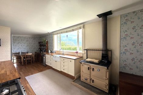 Photo of property in 6 Wangaloa Road, Kaitangata, 9210