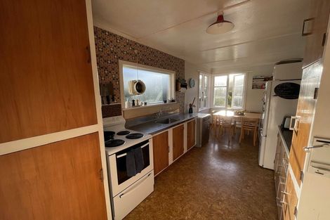 Photo of property in 20 Victory Avenue, Karori, Wellington, 6012