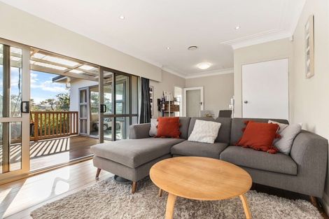 Photo of property in 1/16 Evans Road, Glen Eden, Auckland, 0602