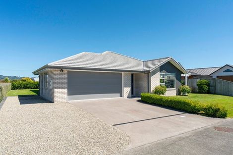 Photo of property in 15 Kara Place, Wharewaka, Taupo, 3330