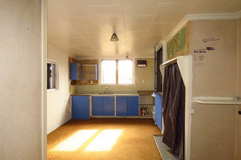 Photo of property in 24 Adderley Street, Westport, 7825