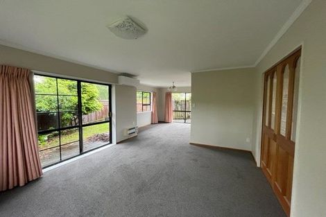 Photo of property in 15 Vincent Street, Waterloo, Lower Hutt, 5011