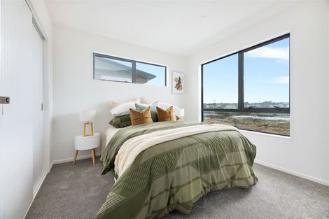 Photo of property in 30 Whakato Avenue, Kumeu, 0810