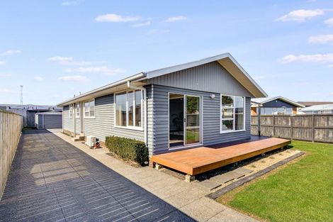 Photo of property in 10 Lugton Street, Nawton, Hamilton, 3200