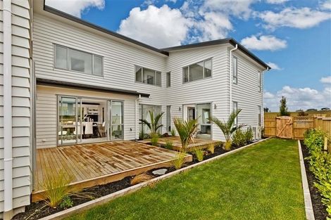 Photo of property in 44 Butler Stoney Crescent, Silverdale, 0932