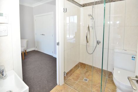 Photo of property in 76 Island View Drive, Gulf Harbour, Whangaparaoa, 0930