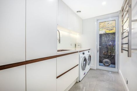 Photo of property in 15 Nikau Street, Eastbourne, Lower Hutt, 5013