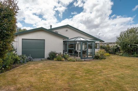 Photo of property in 35 Reading Street, Greytown, 5712