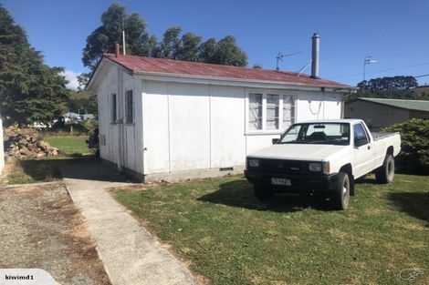 Photo of property in 4 Stanly Street, Eketahuna, 4900