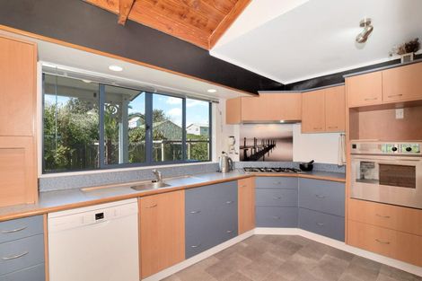 Photo of property in 242 Pukehina Parade, Pukehina, Te Puke, 3189