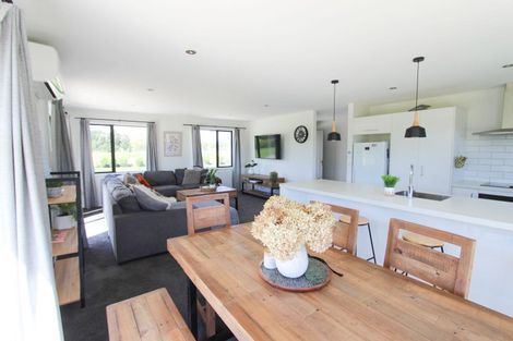 Photo of property in 77 Halls Road, Pahiatua, 4910