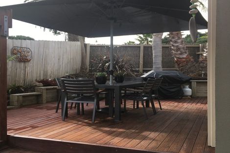 Photo of property in 5 Coralsea Way, Arkles Bay, Whangaparaoa, 0932