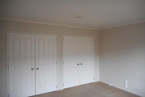 Photo of property in 182 Keri Vista Rise, Papakura, 2110