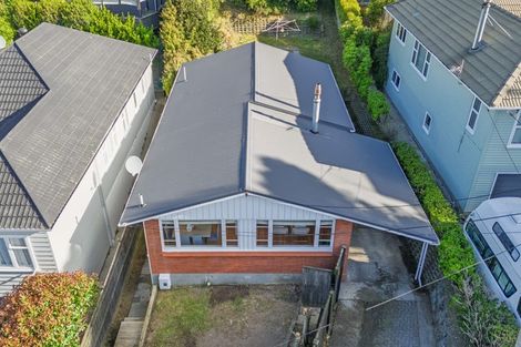 Photo of property in 15 Collier Avenue, Karori, Wellington, 6012