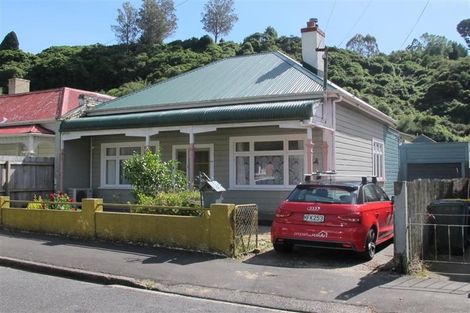 Photo of property in 34 Woodhaugh Street, Woodhaugh, Dunedin, 9010