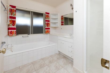 Photo of property in 11 Bush Haven Drive, Te Kamo, Whangarei, 0112