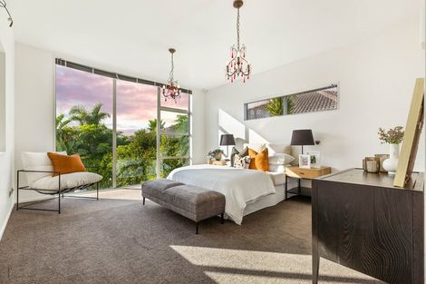 Photo of property in 7 Rangi Avenue, Schnapper Rock, Auckland, 0632