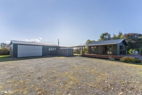 Photo of property in 18 Whakaroa Road, Kinloch, Taupo, 3385