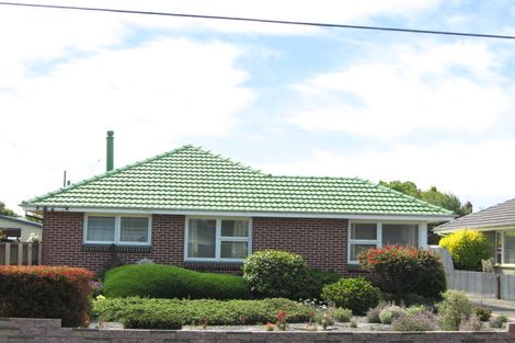Photo of property in 76 Vancouver Crescent, Wainoni, Christchurch, 8061