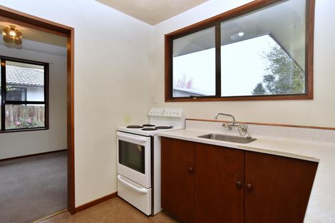 Photo of property in 4 Kinross Street, Hei Hei, Christchurch, 8042