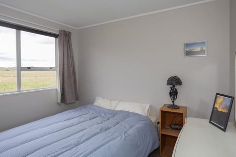 Photo of property in 1 Hollyburn Road, Hampden, 9410