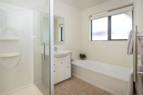 Photo of property in 13 Hitaua Place, Redwoodtown, Blenheim, 7201