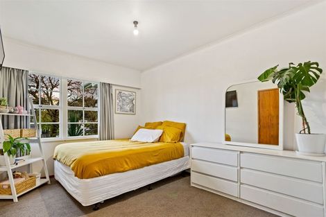 Photo of property in 6 Vina Place, Massey, Auckland, 0614